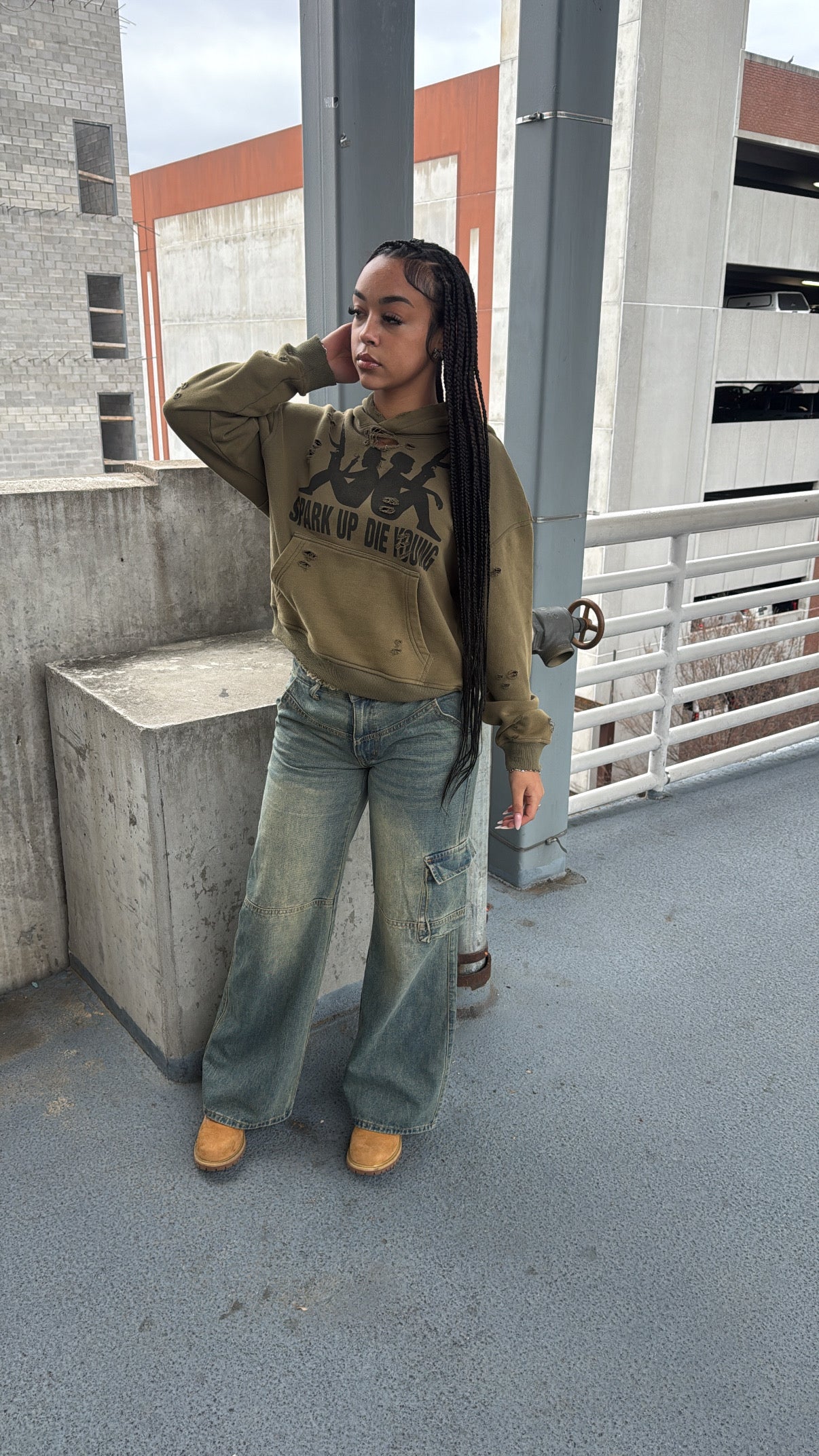 SPARK UP DIE YOUNG HOODIE